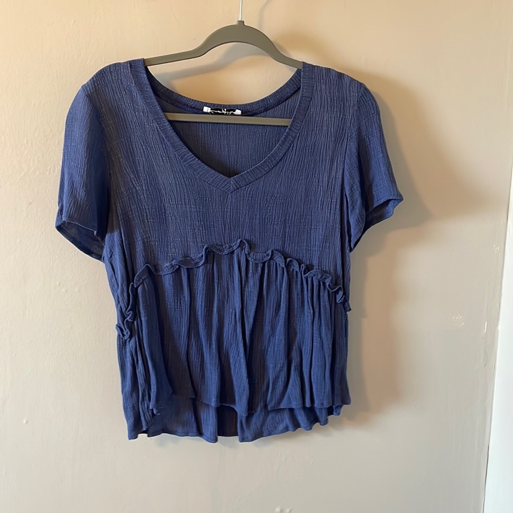 Navy blue short sleeved blouse. Bought from Francesca’s never worn without tags